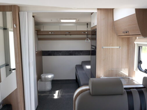 Sky-3_Rollstuhlgerecht_Innen_1